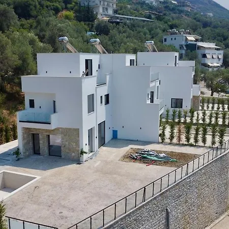 Luxury In - With Private Pool