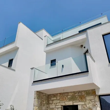 빌라 Luxury In - With Private Pool *