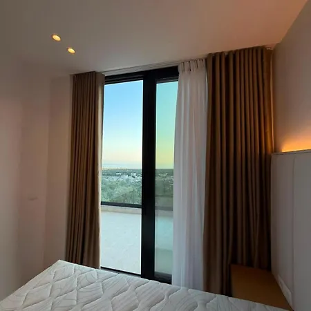 Luxury In - With Private Pool Vila Borsh